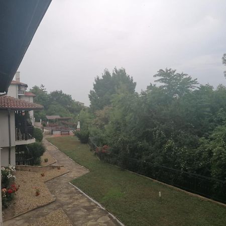 Spacious Fully Furnished Studio In Kavarna Apart Hotel Zewnętrze zdjęcie