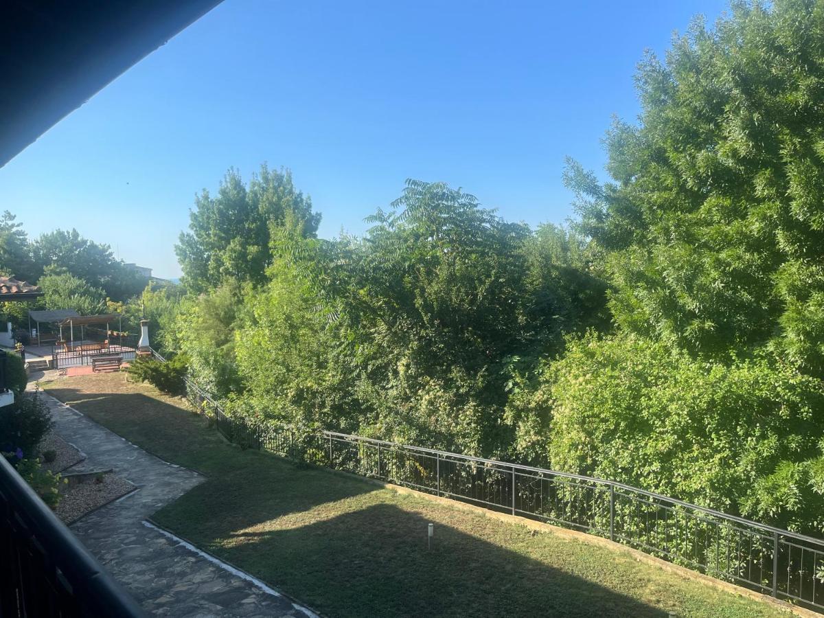 Spacious Fully Furnished Studio In Kavarna Apart Hotel Zewnętrze zdjęcie