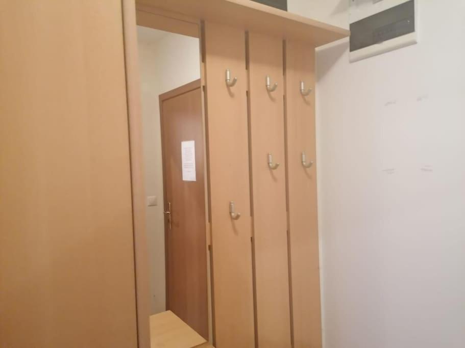 Spacious Fully Furnished Studio In Kavarna Apart Hotel Zewnętrze zdjęcie